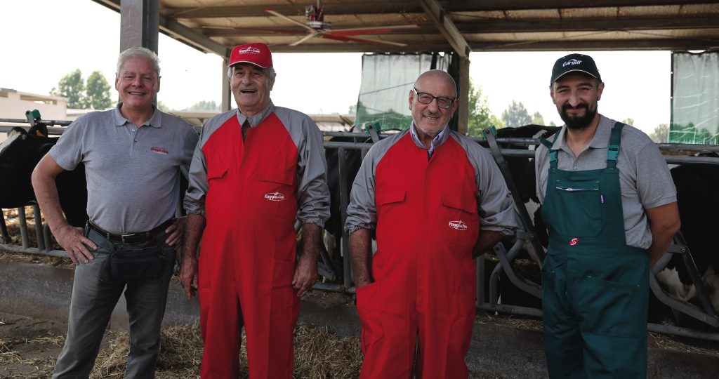 Da destra Luca, Fausto, Giampiero Scalvini insieme a Massimo Barone di Raggio di Sole®